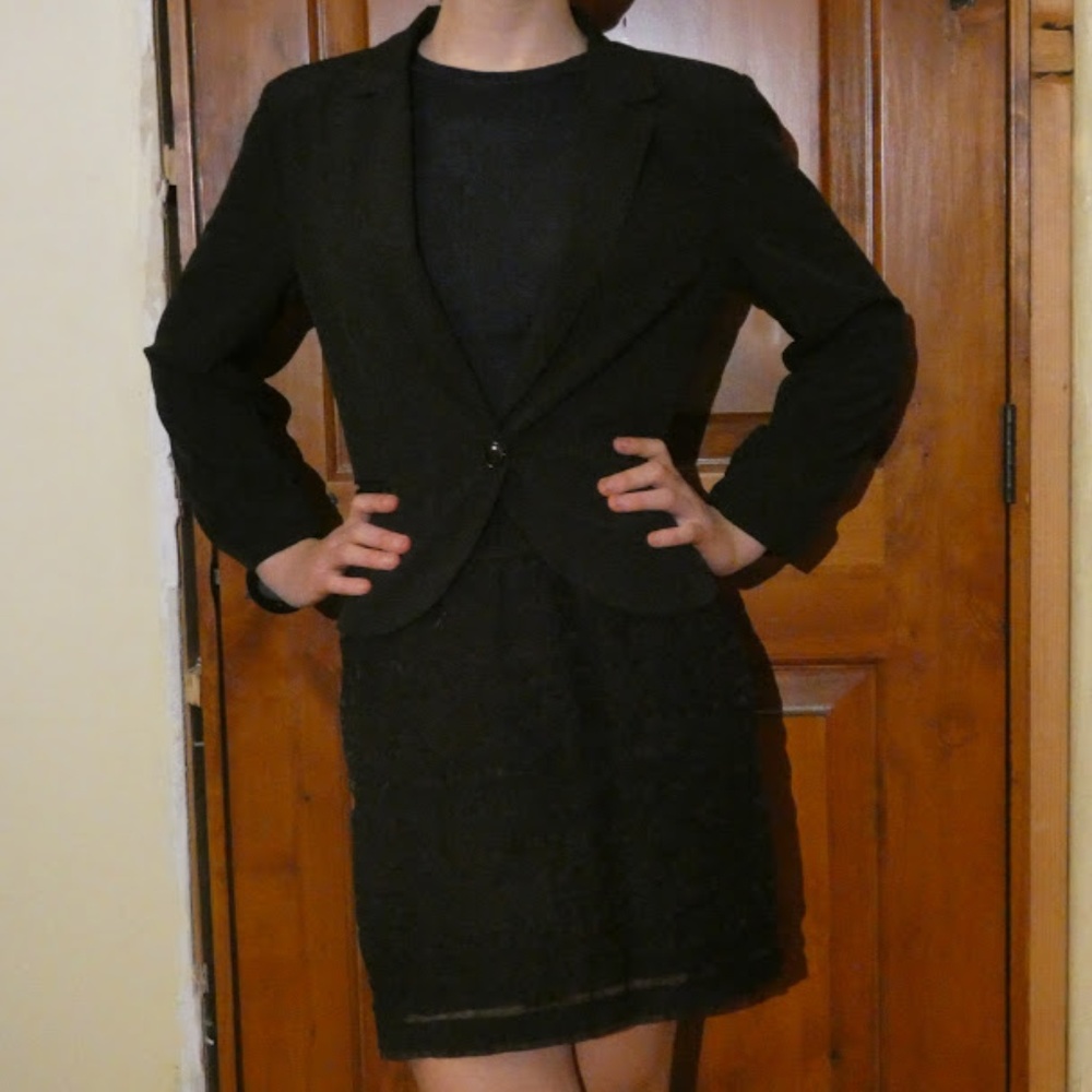 Forever 21 Black Blazer (size large)